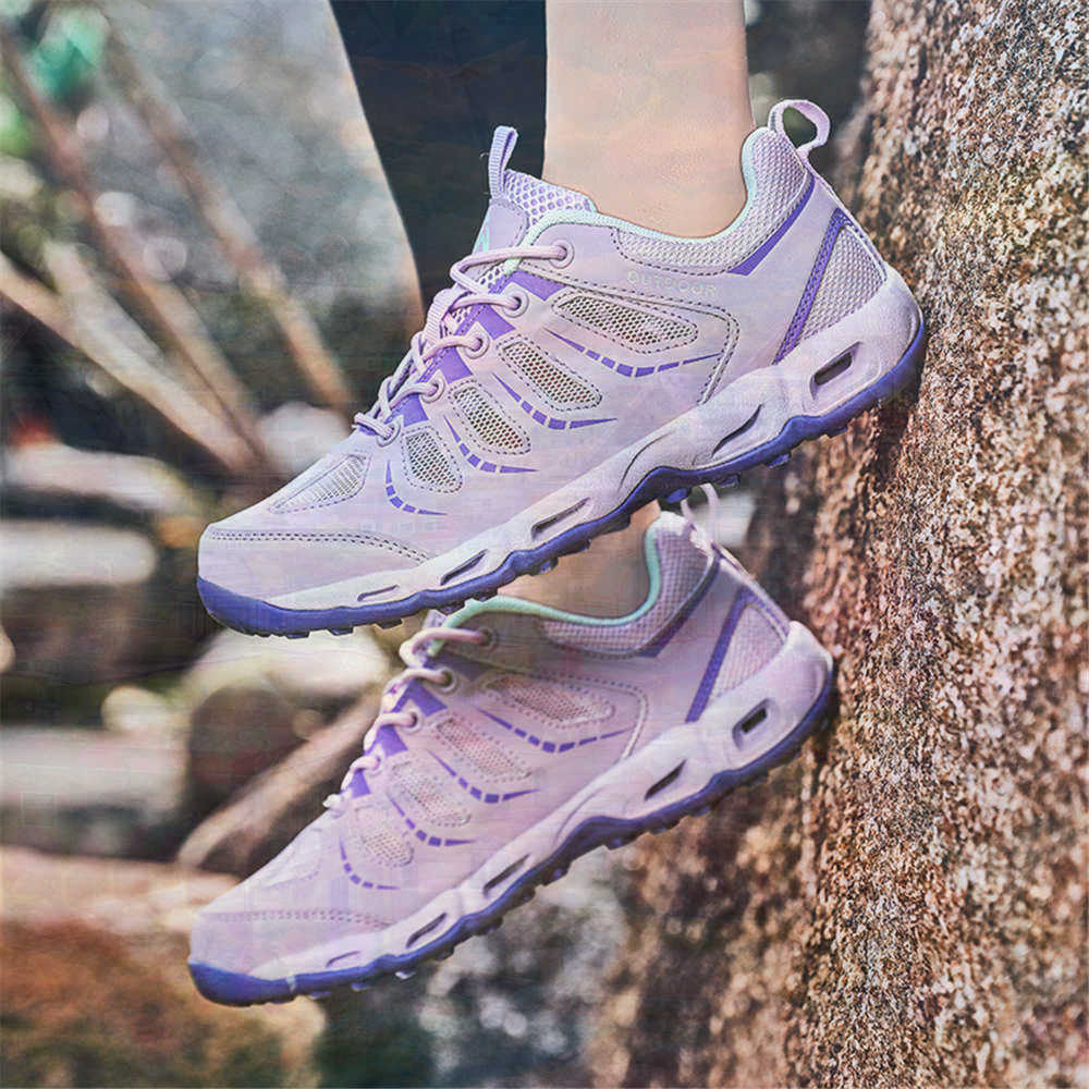 Sumer Round Tip Silver Sneaker - đánh giá và giá Most Expensive Vintage Collection