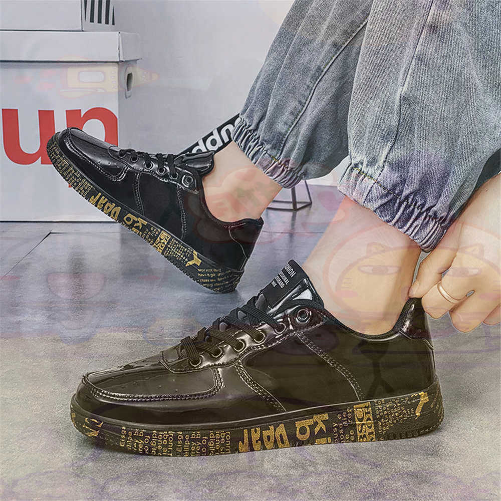 Round Foot Size 45 Sneakers Wh - đánh giá và giá Most Expensive Vintage Collection