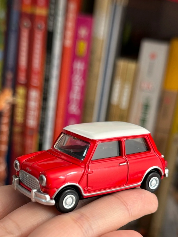 TOMY Premium Black Box 1:12 Sc - đánh giá và giá Vintage Collectible Toy Cars